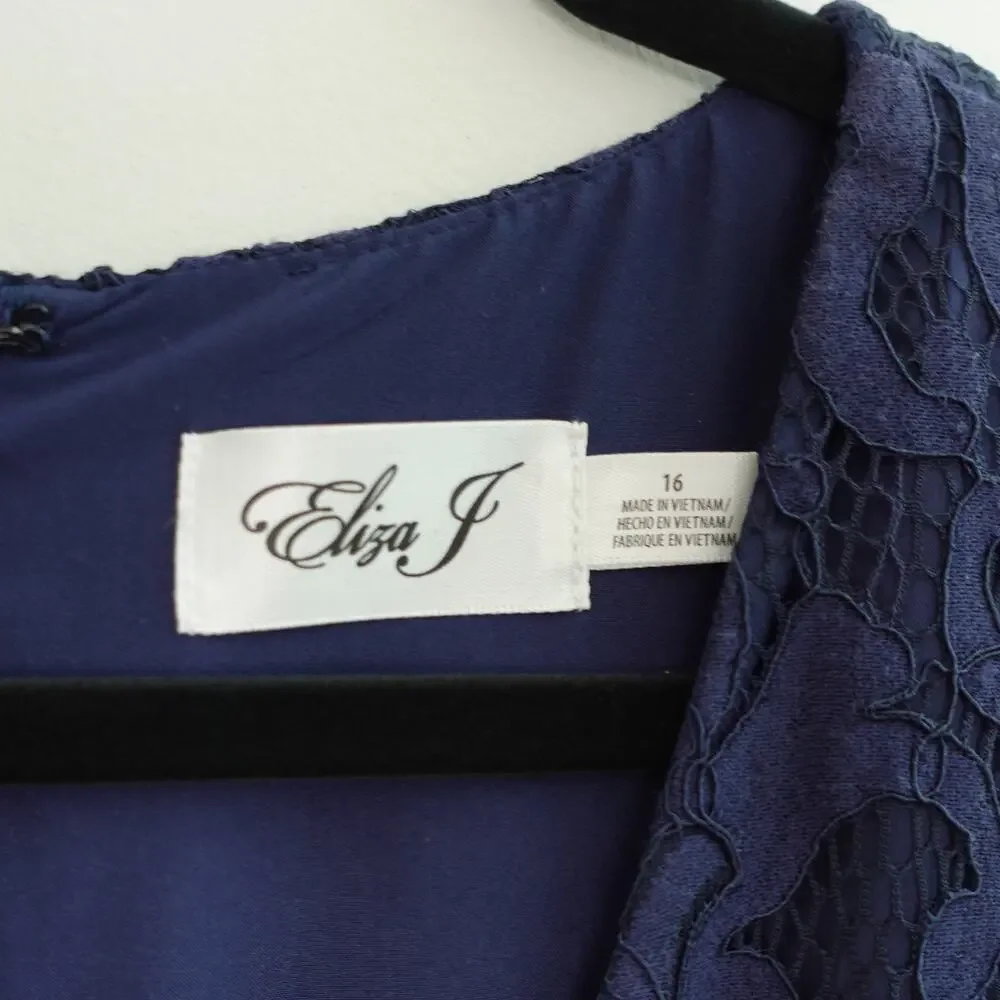 Eliza J Navy Tiered Fit Flare Floral Lace Short Cocktail Party Dress Size 16 - Picture 2 of 8